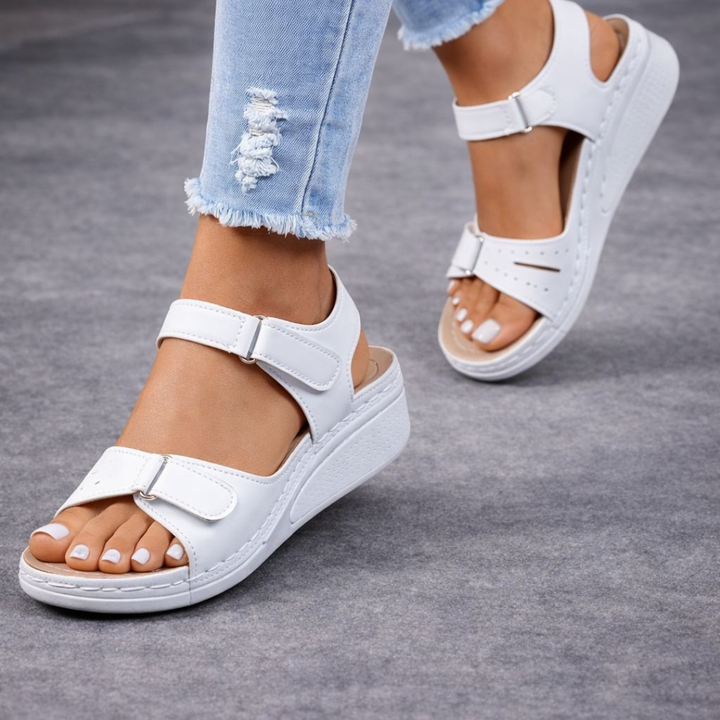 Lorenae | Stable Step Sandals