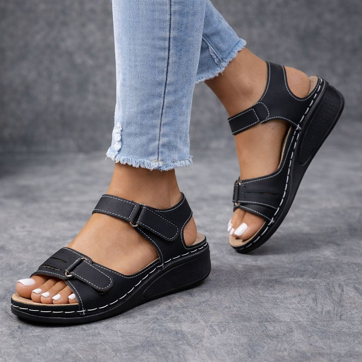 Lorenae | Stable Step Sandals