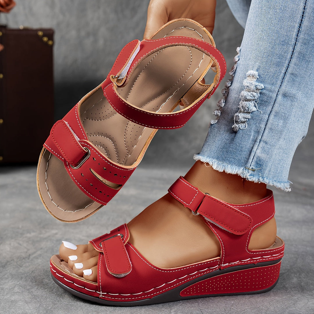 Lorenae | Stable Step Sandals