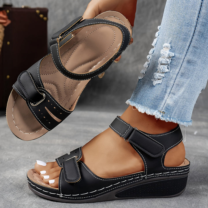 Lorenae | Stable Step Sandals