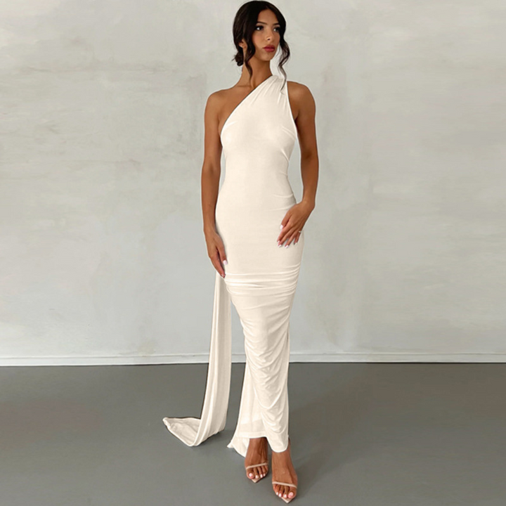Aveline | Elegant Halter Bodycon Dress