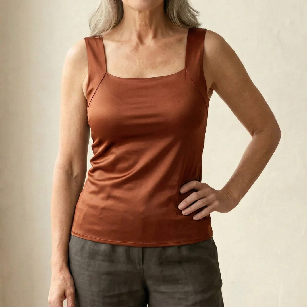 Elyria | Effortless Support Top