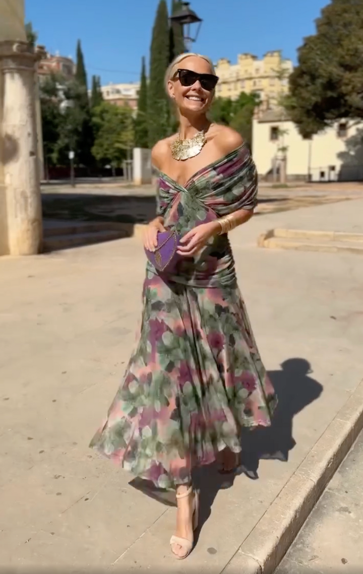 Virelle | Graceful Classic Dress