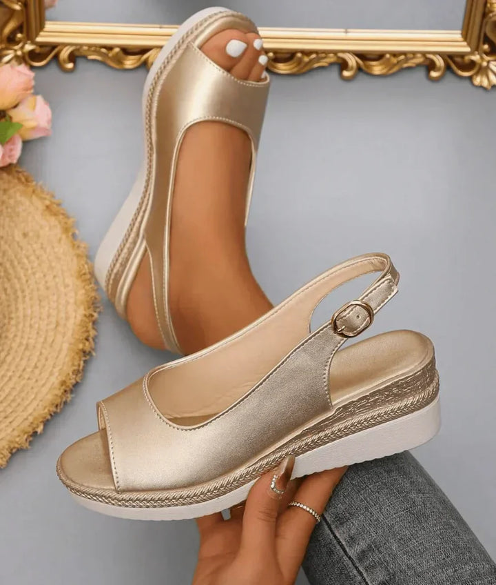 Calyria | Chic Orthopedic Sandals