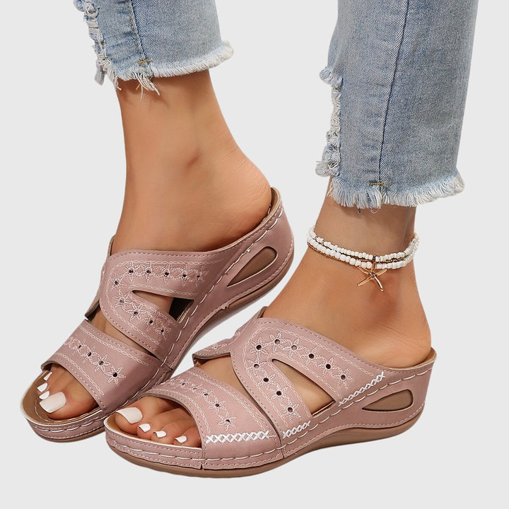 Lunira | Lightweight Orthopedic Sandals